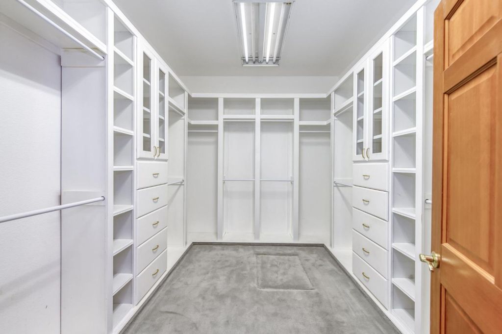 Image 66 of property listing at 4715 E Copper Avenue, Clovis, CA 93619