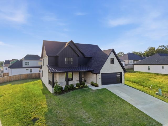 145 Willow Springs Drive, Conway, AR 72034