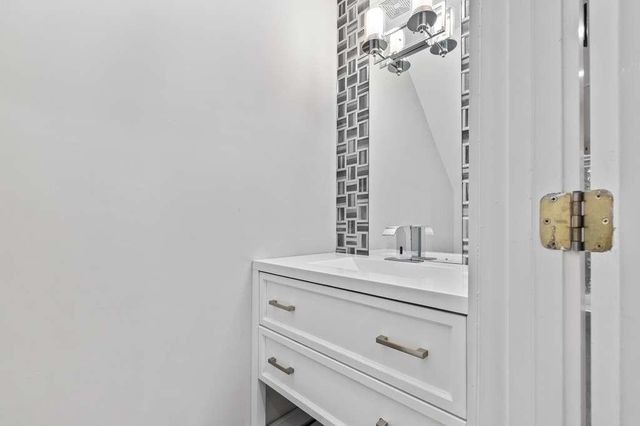 4645 VALAIS Court 124, Alpharetta, GA 30022