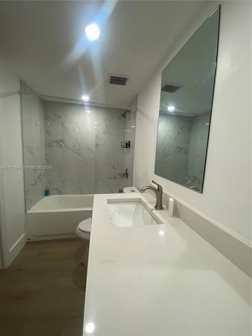1765 Courtyard Way 103, Naples, FL 34112