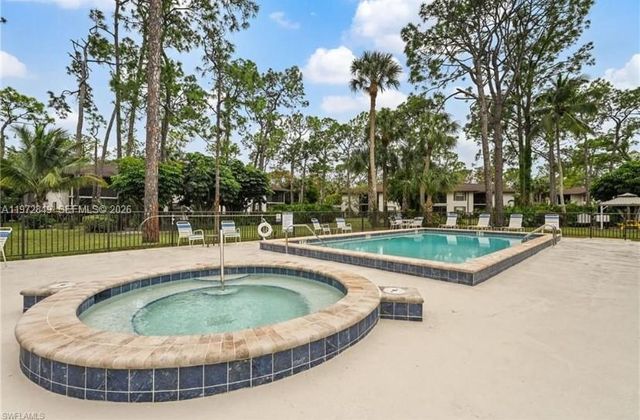 1765 Courtyard Way 103, Naples, FL 34112