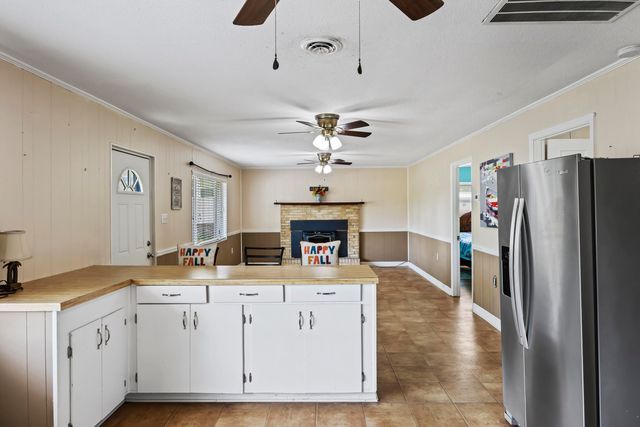 1416 Litzler Drive, Manning, SC 29102