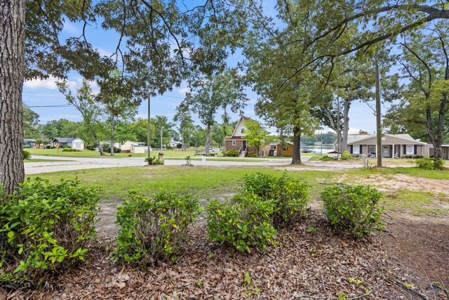 1416 Litzler Drive, Manning, SC 29102