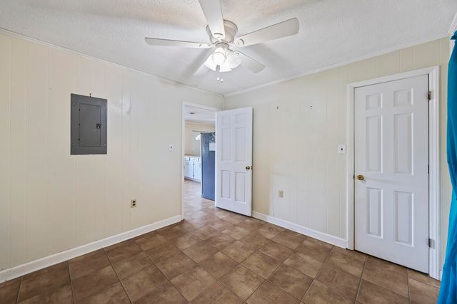 1416 Litzler Drive, Manning, SC 29102