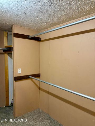 230 Company Circle, Helenwood, TN 37755