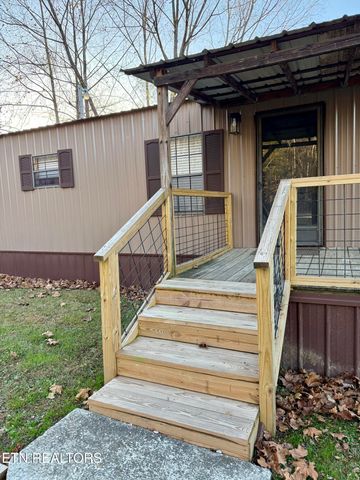 230 Company Circle, Helenwood, TN 37755