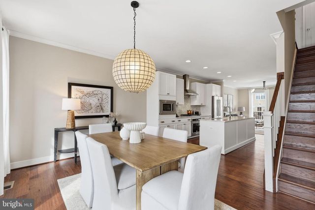 23000 LAVALLETTE SQ, Brambleton, VA 20148