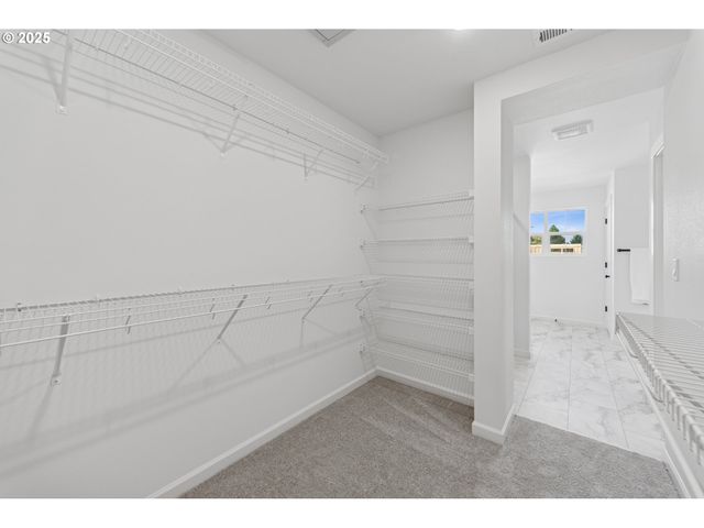 1606 Ne 181st Ave, Vancouver, WA 98684