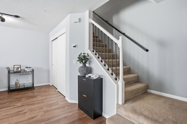 13229 Bush Lane, Eden Prairie, MN 55347