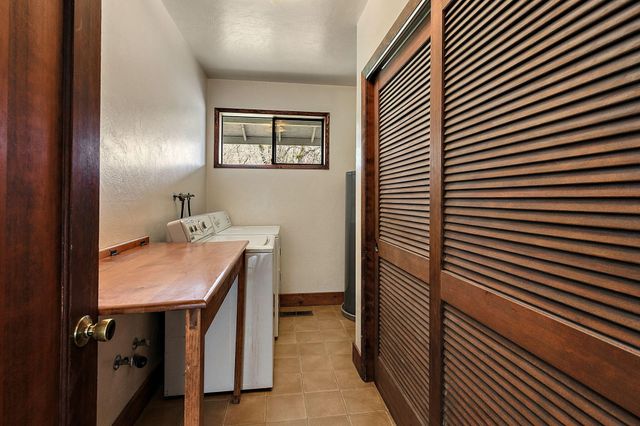 13645 E Evans Creek Road, Rogue River, OR 97537