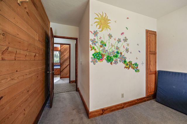 13645 E Evans Creek Road, Rogue River, OR 97537