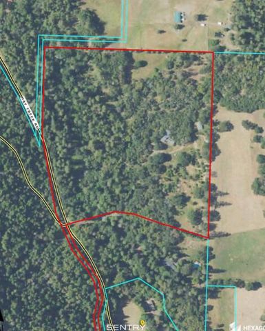 13645 E Evans Creek Road, Rogue River, OR 97537