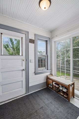 1262 Charles Avenue, Saint Paul, MN 55104