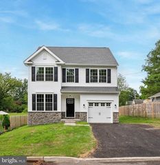 1006 PERSHING, Blue Bell, PA 19422