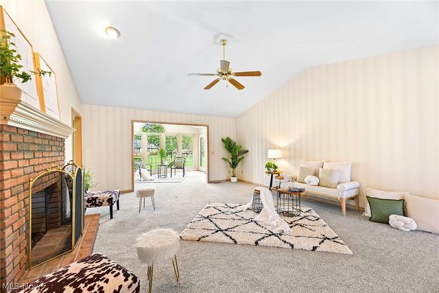 3740 Greenock Drive, Green, OH 44685