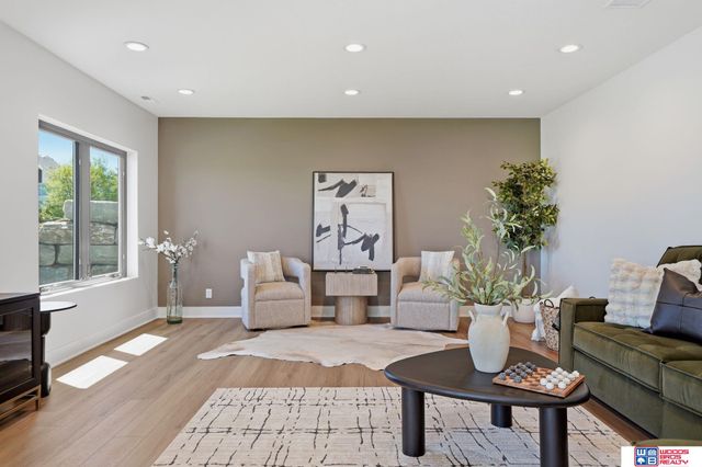 4940 S 89th Street, Lincoln, NE 68526