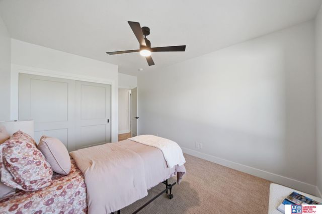 4940 S 89th Street, Lincoln, NE 68526