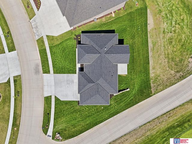 4940 S 89th Street, Lincoln, NE 68526