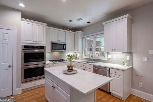 1778 Emory Ridge Drive, Atlanta, GA 30329