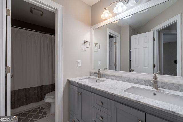 1778 Emory Ridge Drive, Atlanta, GA 30329