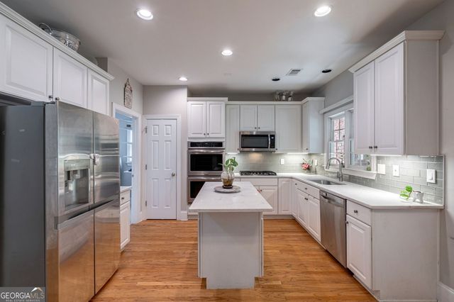 1778 Emory Ridge Drive, Atlanta, GA 30329