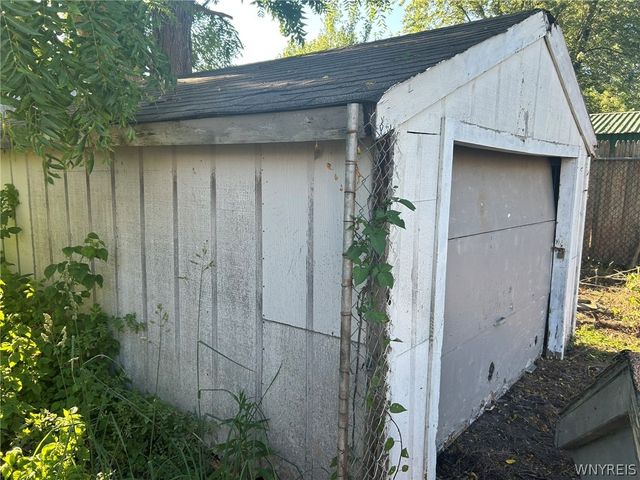 28 Davey Street, Buffalo, NY 14206