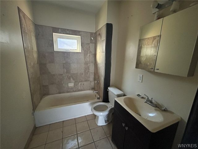 28 Davey Street, Buffalo, NY 14206