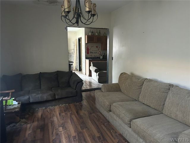 28 Davey Street, Buffalo, NY 14206