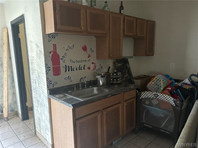 28 Davey Street, Buffalo, NY 14206