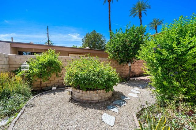 74185 Catalina Way, Palm Desert, CA 92260