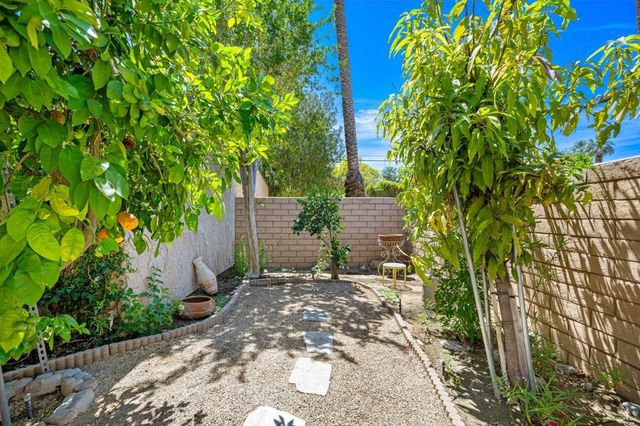 74185 Catalina Way, Palm Desert, CA 92260