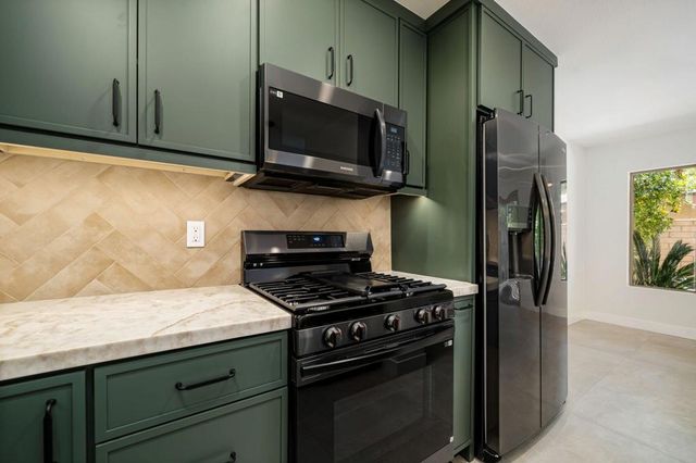 74185 Catalina Way, Palm Desert, CA 92260
