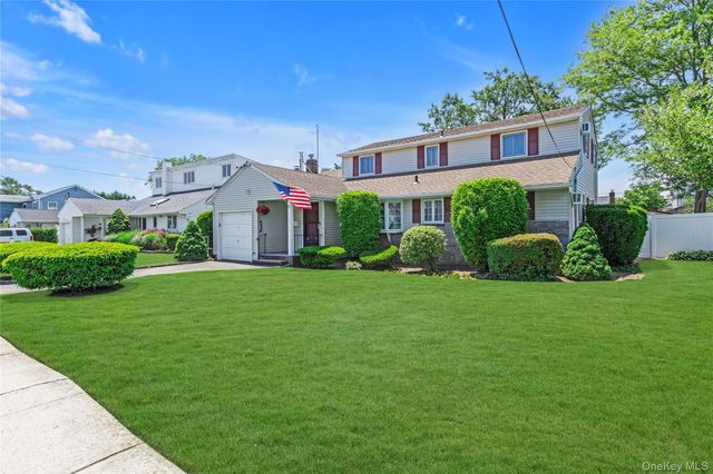 386 Harrison Avenue, Massapequa, NY 11758