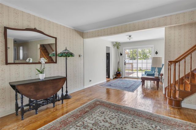 386 Harrison Avenue, Massapequa, NY 11758
