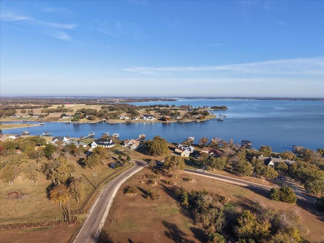 Lot 83 El Barco, Corsicana, TX 75109