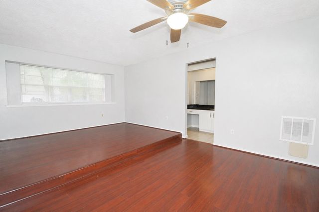 2331 Stillmeadow Drive, Missouri City, TX 77489