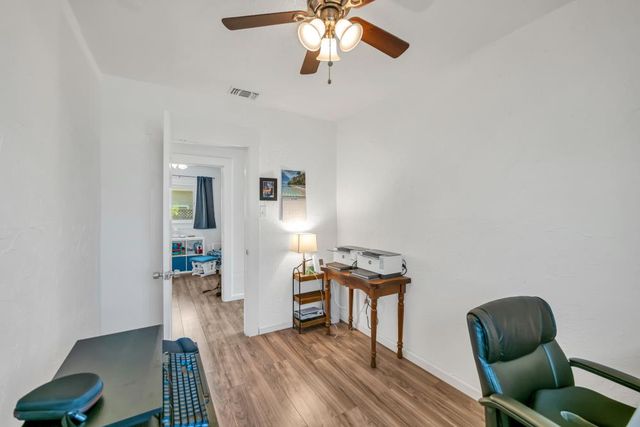 421 West St, Woodland, CA 95695