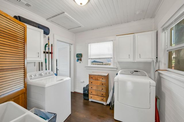 421 West St, Woodland, CA 95695