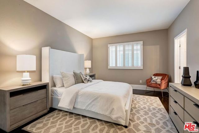 4131 Troost Avenue, Studio City, CA 91604