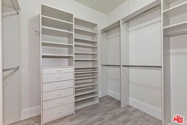 4131 Troost Avenue, Studio City, CA 91604