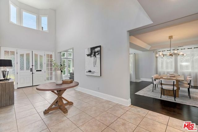 4131 Troost Avenue, Studio City, CA 91604