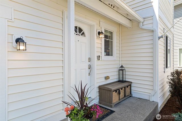 12006 61st Avenue Ct, Gig Harbor, WA 98332