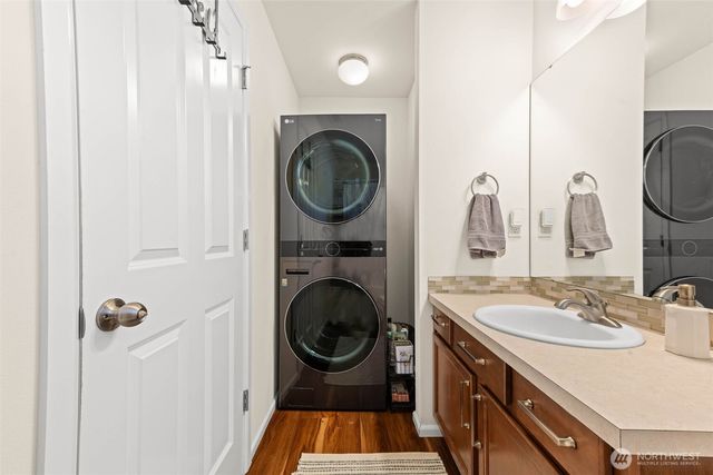 12006 61st Avenue Ct, Gig Harbor, WA 98332