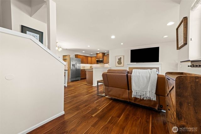 12006 61st Avenue Ct, Gig Harbor, WA 98332