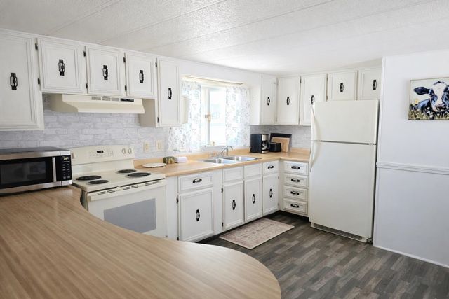 9 Sargents Pl Lot 34, Gilford, NH 03249