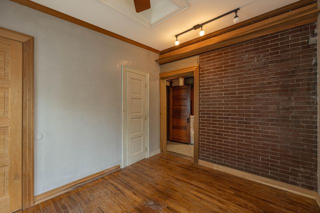 1515 Main Street, Paris, KY 40361