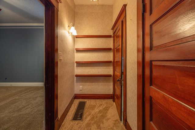 1515 Main Street, Paris, KY 40361