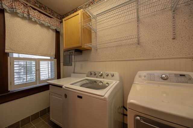 1515 Main Street, Paris, KY 40361