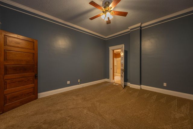 1515 Main Street, Paris, KY 40361