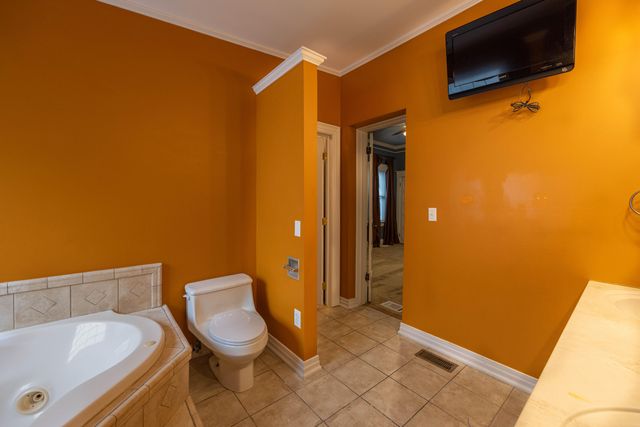 1515 Main Street, Paris, KY 40361
